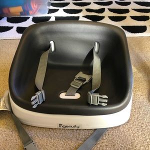 Toddler seat that straps to chair/stool/bench